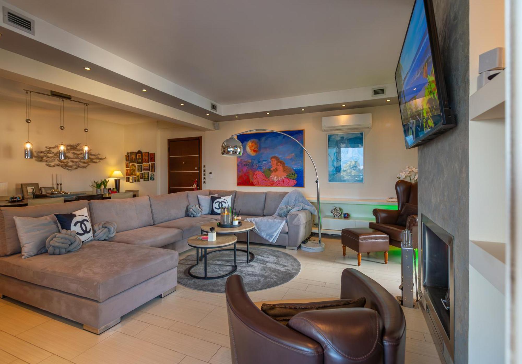 Apartment Penthouse